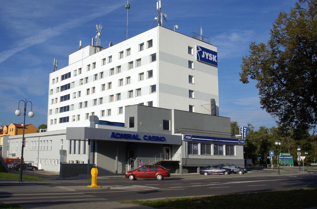 Hotel Kamena Chelm Exterior photo