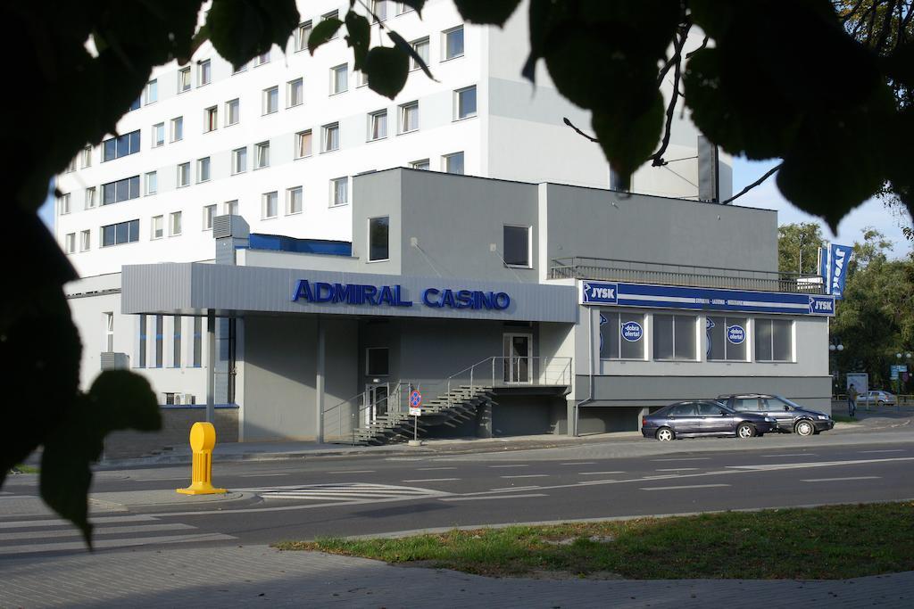 Hotel Kamena Chelm Exterior photo